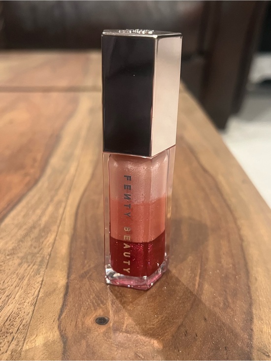 Fenty Beauty Other - Fenty Beauty Dual-Effect Lip Gloss — Limited Edition - Sugar Plumz